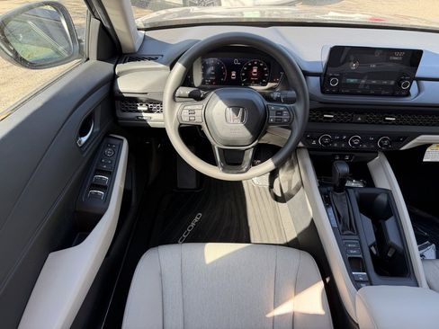 New 2025 Honda Accord SE image 8