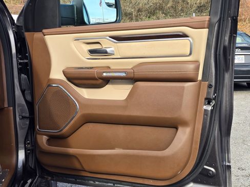 Used 2021 RAM 1500 Laramie image 44