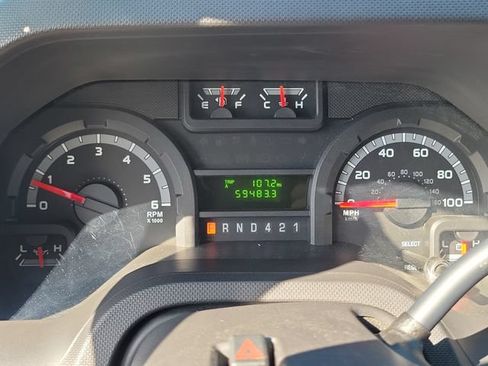 Certified 2019 Ford E-350 and Econoline 350 Super Duty RWD image 5