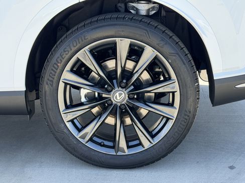 New 2026 Lexus RX 350h AWD/4WD image 14