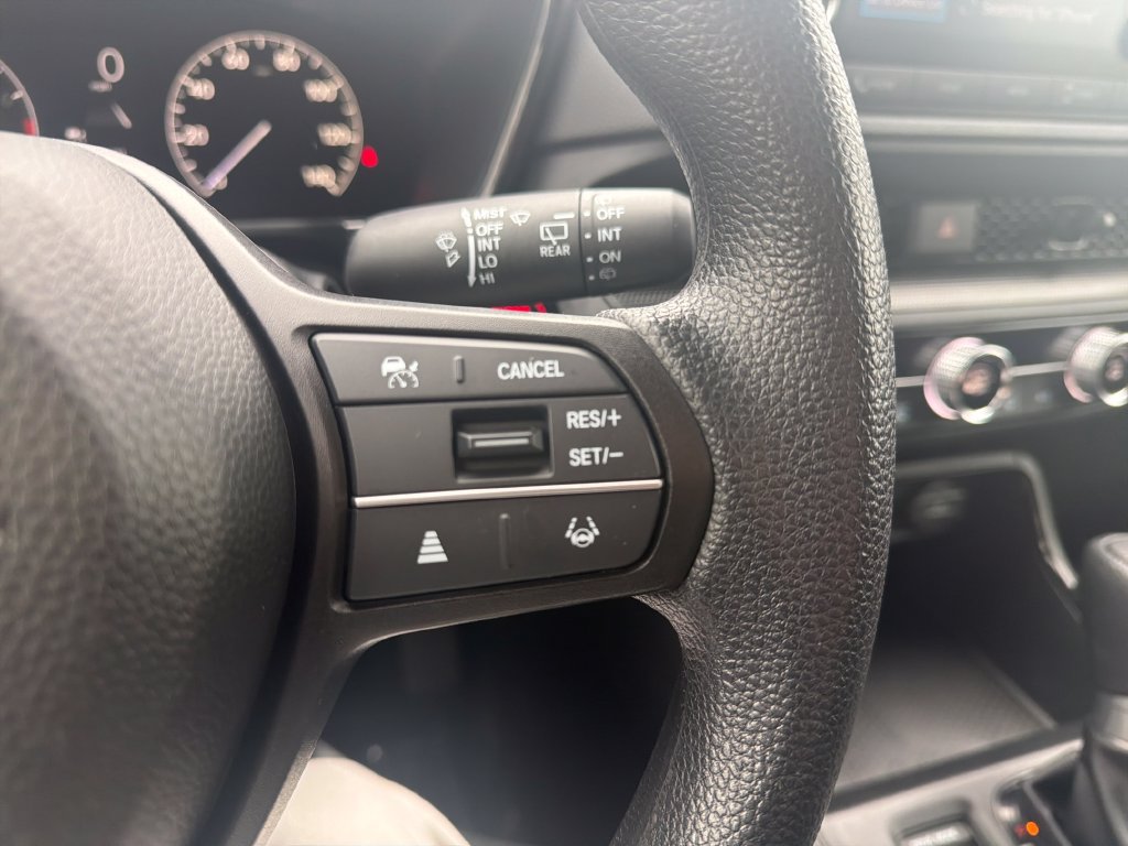 Used 2025 Honda CR-V LX image 18