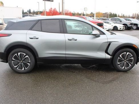 New 2024 Chevrolet Blazer EV LT image 7