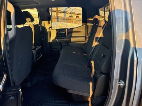 Used 2020 Chevrolet Silverado 1500 LT Trail Boss image 12