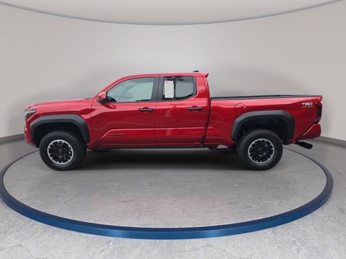 New 2026 Toyota Tacoma TRD Off-Road AWD/4WD image 8