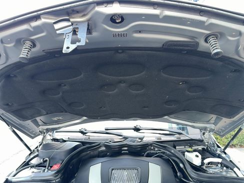 Used 2011 Mercedes-Benz C 300 4MATIC Sedan image 30