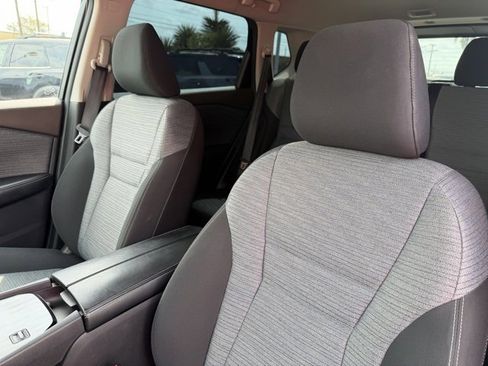 Certified 2023 Nissan Rogue SV image 12