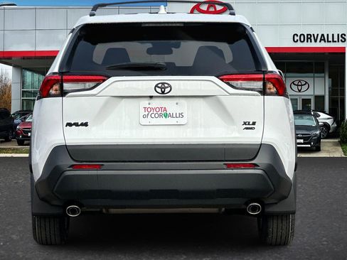 New 2025 Toyota RAV4 XLE w/ Convenience Package image 6