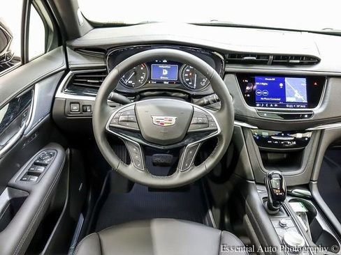 New 2025 Cadillac XT5 Premium Luxury w/ Technology Package image 12