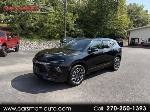 Used 2025 Chevrolet Blazer RS FWD image 1