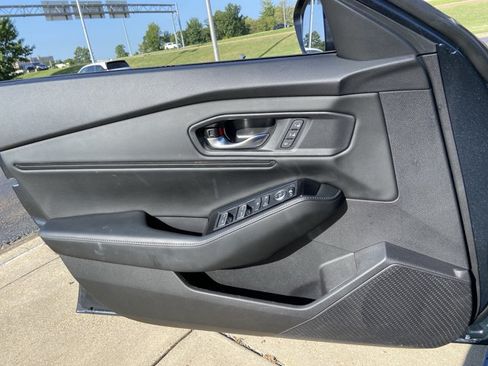 Used 2024 Honda Accord Touring image 35