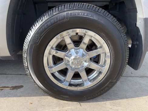 Used 2020 RAM 1500 Laramie image 40