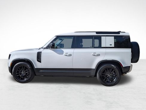 Used 2024 Land Rover Defender 110 S AWD/4WD image 2
