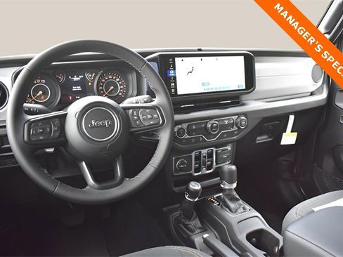 New 2025 Jeep Gladiator Sport image 13