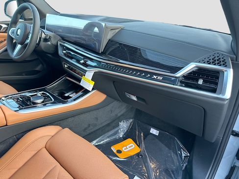 New 2026 BMW X5 sDrive40i w/ M Sport Package RWD image 22