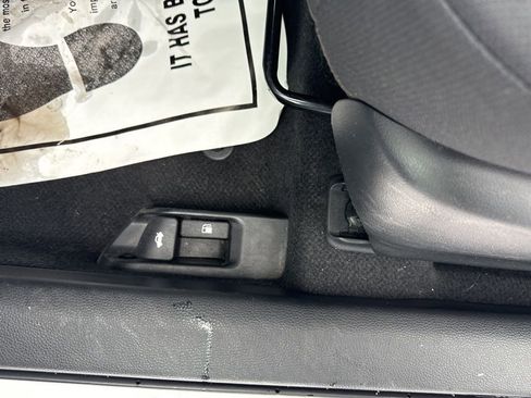 Certified 2024 Toyota Corolla LE image 15