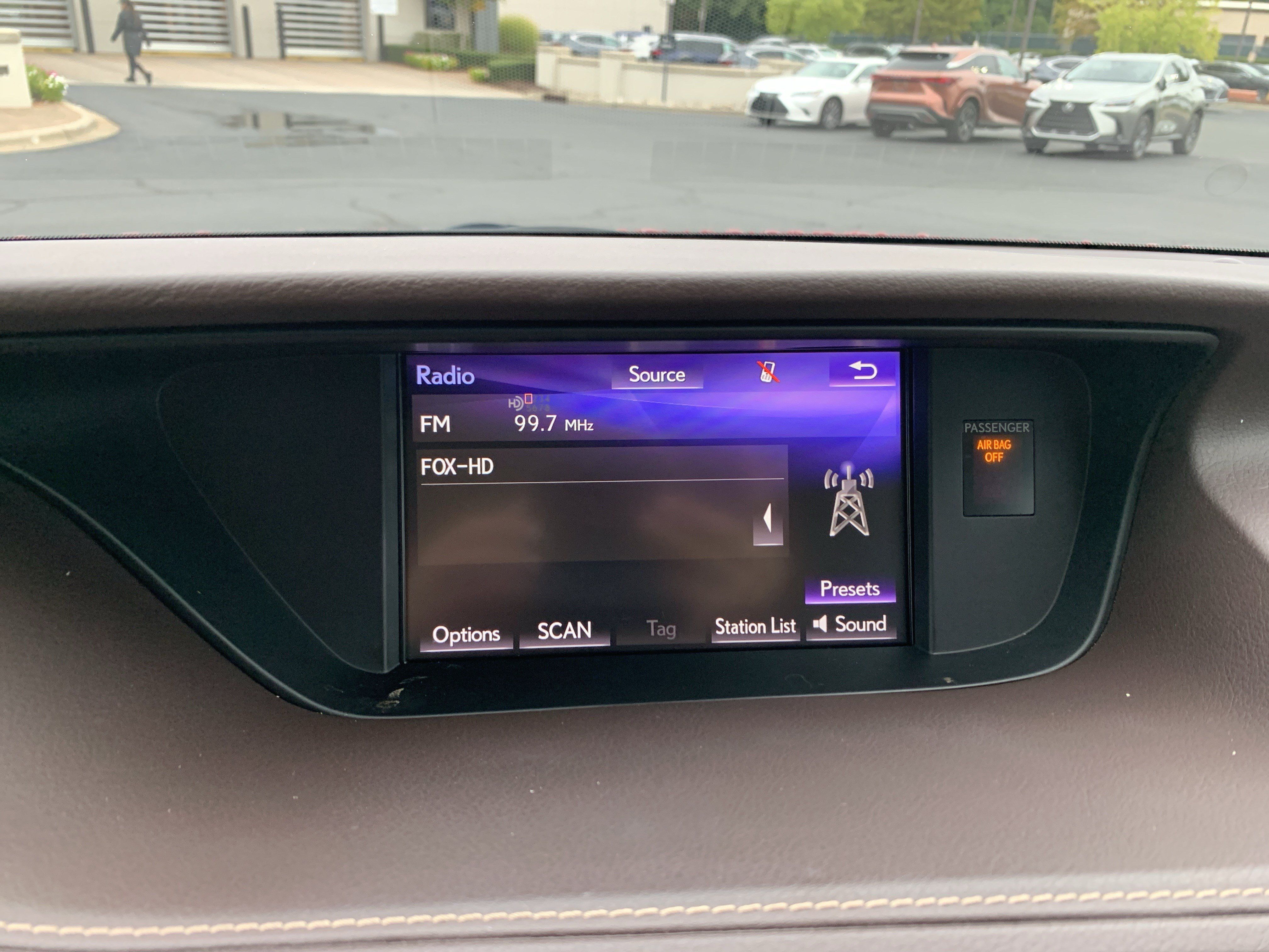 Used 2017 Lexus ES 350 w/ Luxury Package FWD image 23