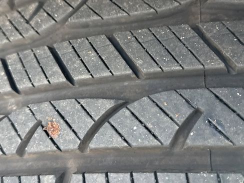 Used 2021 Ford Explorer XLT image 9