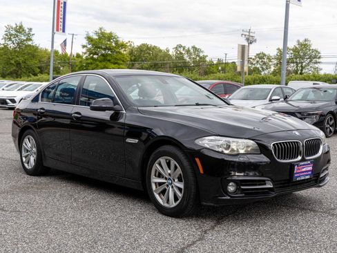 Used 2015 BMW 528i xDrive Sedan AWD/4WD image 9