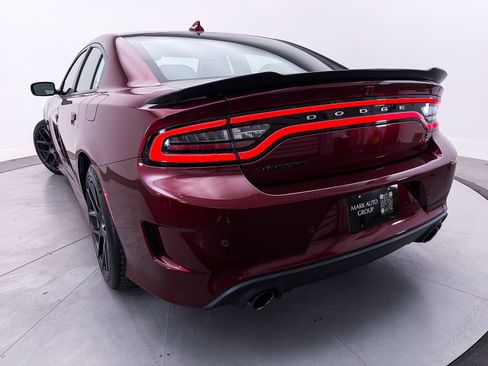 Used 2017 Dodge Charger R/T Scat Pack RWD image 4