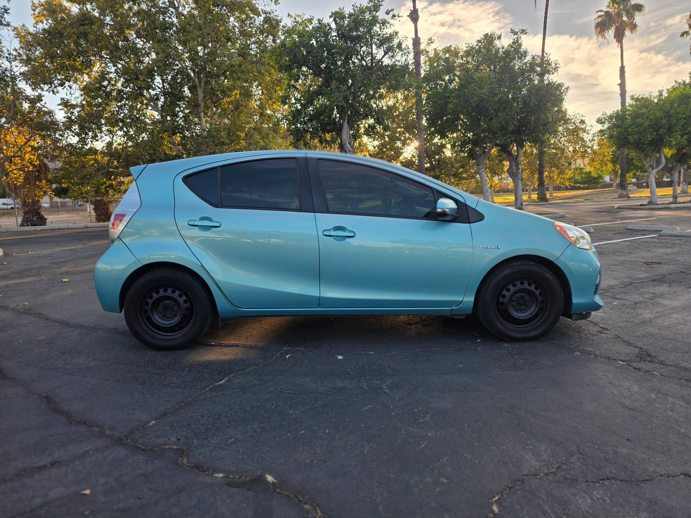 Used 2013 Toyota Prius C Two FWD image 3