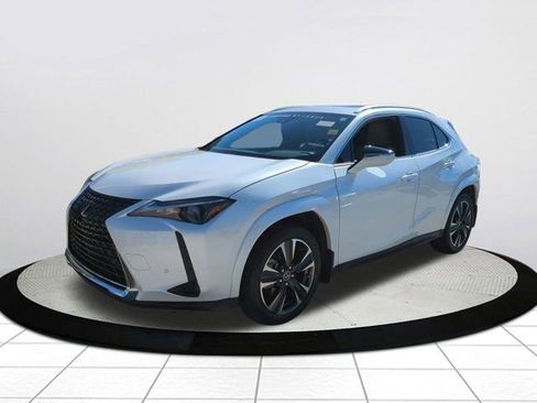 Used 2024 Lexus UX 250h 250h Premium image 8