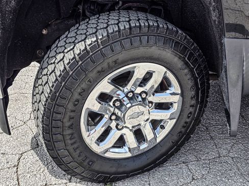 Used 2017 Chevrolet Silverado 3500 LTZ w/ Duramax Plus Package AWD/4WD image 14