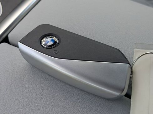 New 2026 BMW X5 sDrive40i w/ Climate Comfort Package image 34