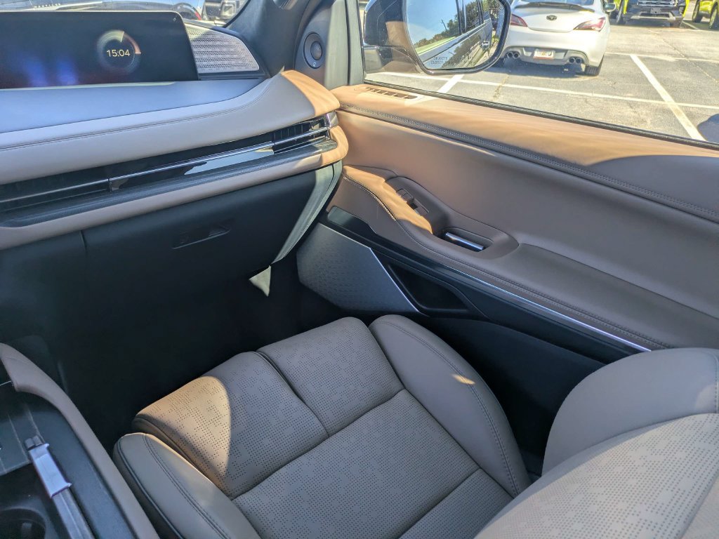 New 2027 Lincoln Navigator L Black Label AWD/4WD image 21