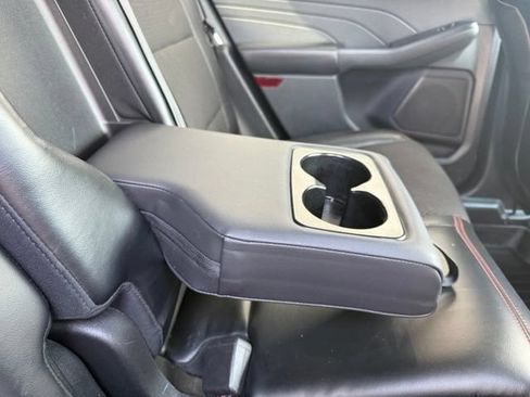 Used 2023 Ford Escape ST-Line FWD image 13