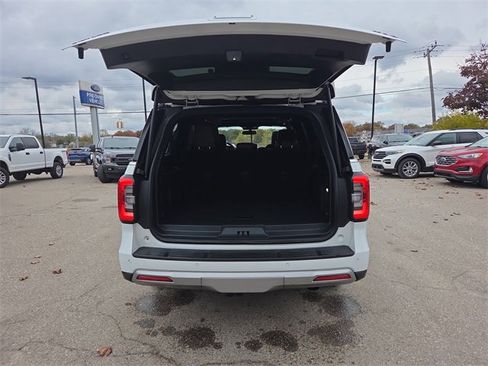 Certified 2022 Ford Expedition Max Limited image 10