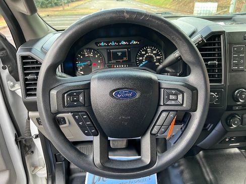 Used 2015 Ford F150 XL w/ Equipment Group 101A Mid image 12
