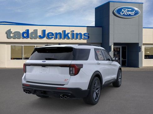 New 2026 Ford Explorer ST image 31