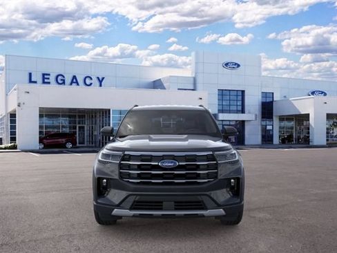 New 2026 Ford Explorer Active w/ Active Comfort Package RWD image 6