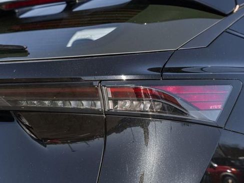 Used 2023 Nissan Ariya AWD image 8