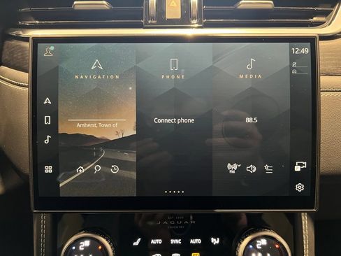 New 2025 Jaguar F-PACE R-Dynamic S AWD/4WD image 17