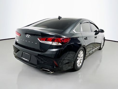 Used 2019 Hyundai Sonata SE FWD image 4