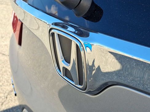 Used 2017 Honda CR-V EX-L image 29