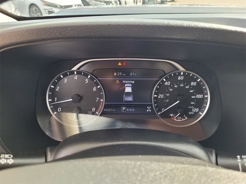 Used 2023 Nissan Frontier SV image 22
