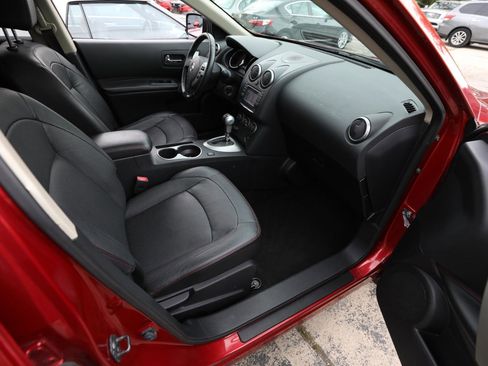 Used 2011 Nissan Rogue SV w/ SL Pkg AWD/4WD image 12