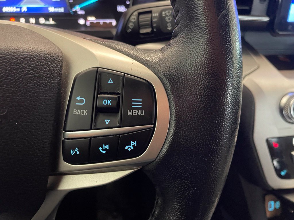 Used 2021 Ford Explorer XLT w/ Equipment Group 202A RWD image 14