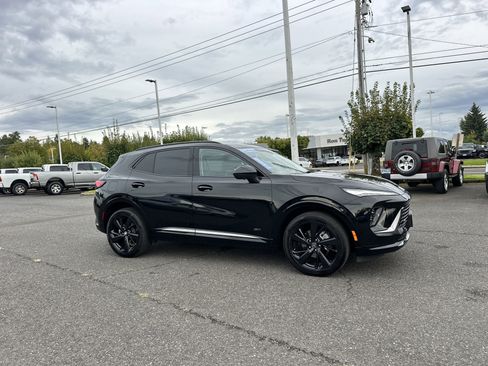 Certified 2025 Buick Envision Sport Touring image 7