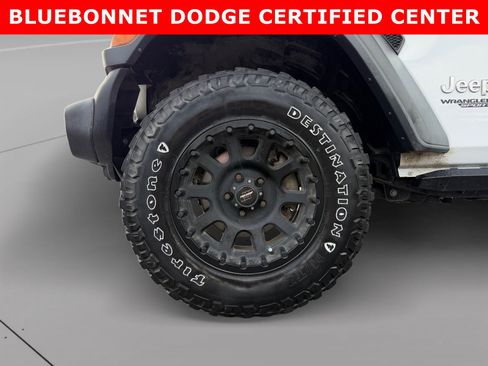 Used 2018 Jeep Wrangler Sport AWD/4WD image 9