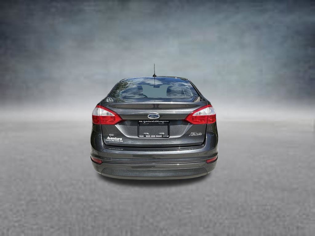 Used 2016 Ford Fiesta SE FWD image 6