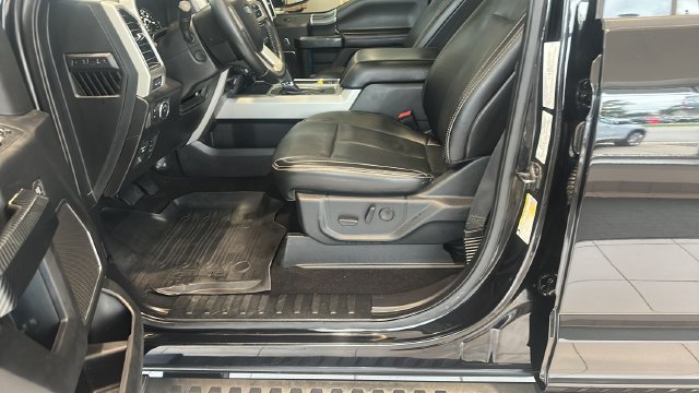 Used 2019 Ford F150 Lariat w/ Equipment Group 502A Luxury AWD/4WD image 9