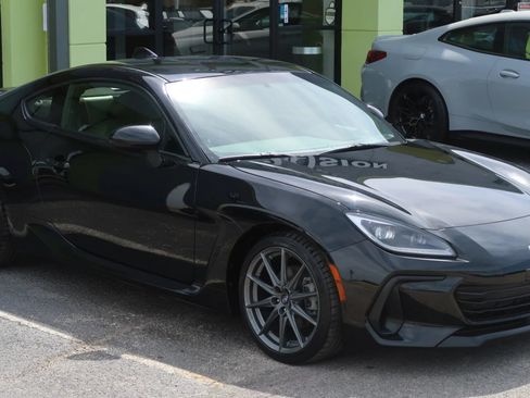 Used 2023 Subaru BRZ Limited RWD image 5