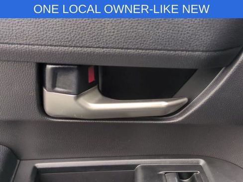 Used 2024 Toyota Tacoma TRD Sport image 32