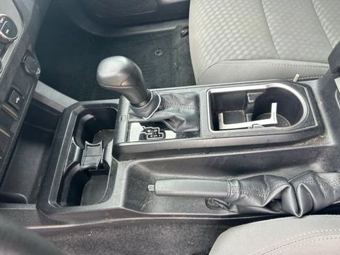 Used 2023 Toyota Tacoma SR AWD/4WD image 30