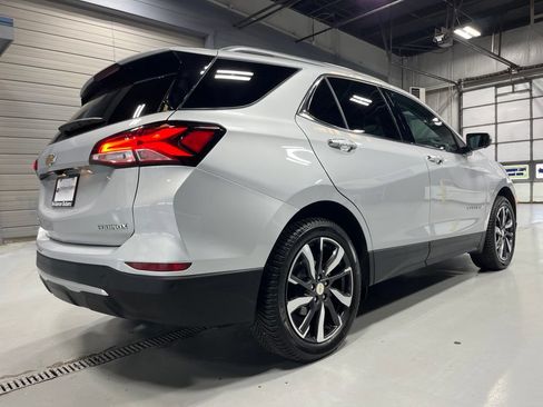 Used 2022 Chevrolet Equinox Premier AWD/4WD image 7