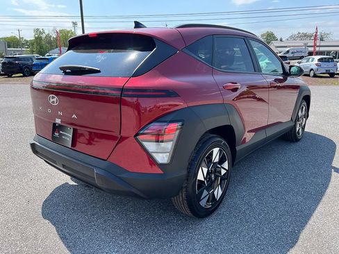 Used 2024 Hyundai Kona SEL FWD image 6