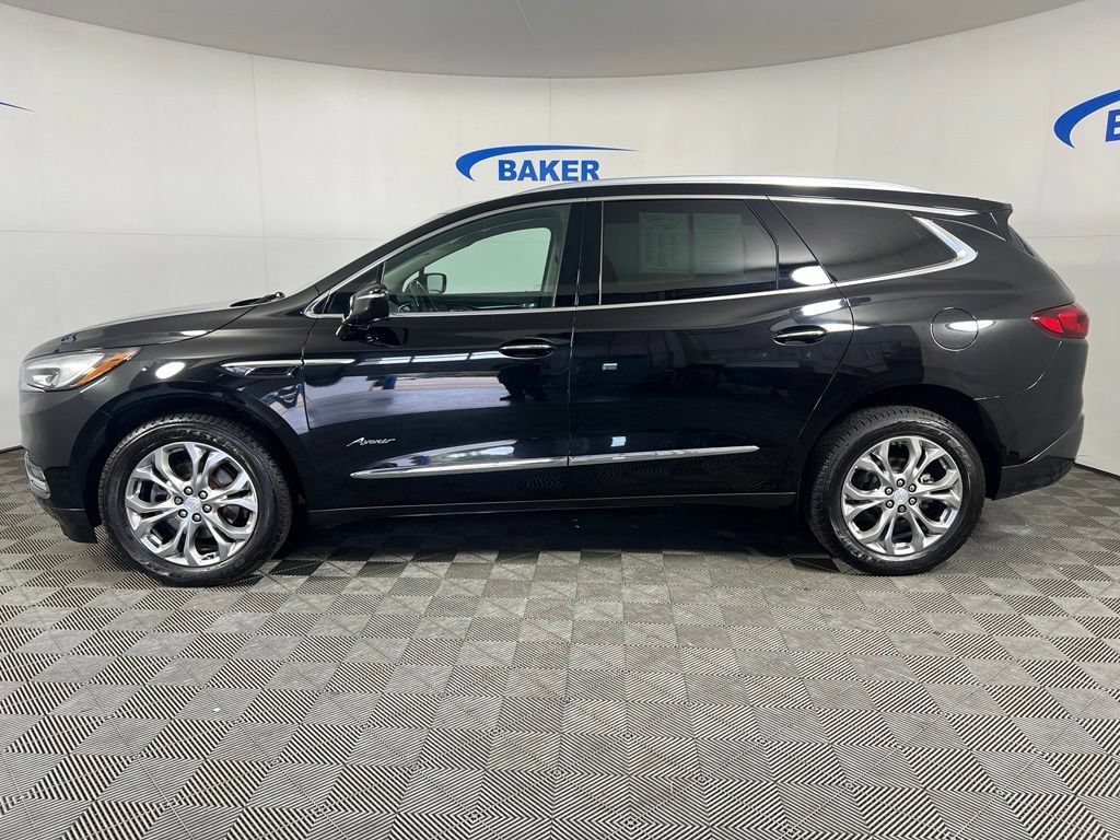 Used 2019 Buick Enclave Avenir w/ Avenir Technology Package AWD/4WD image 2
